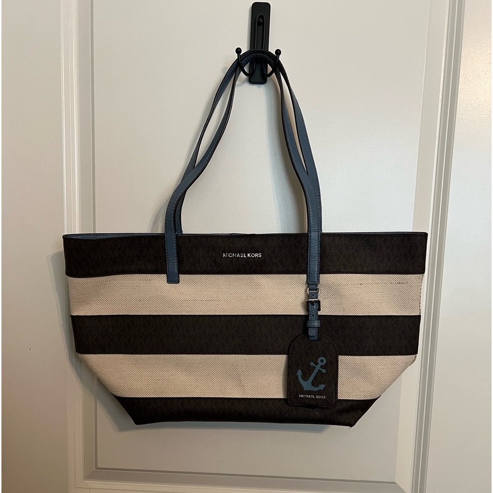 Michaels kors sailor bag